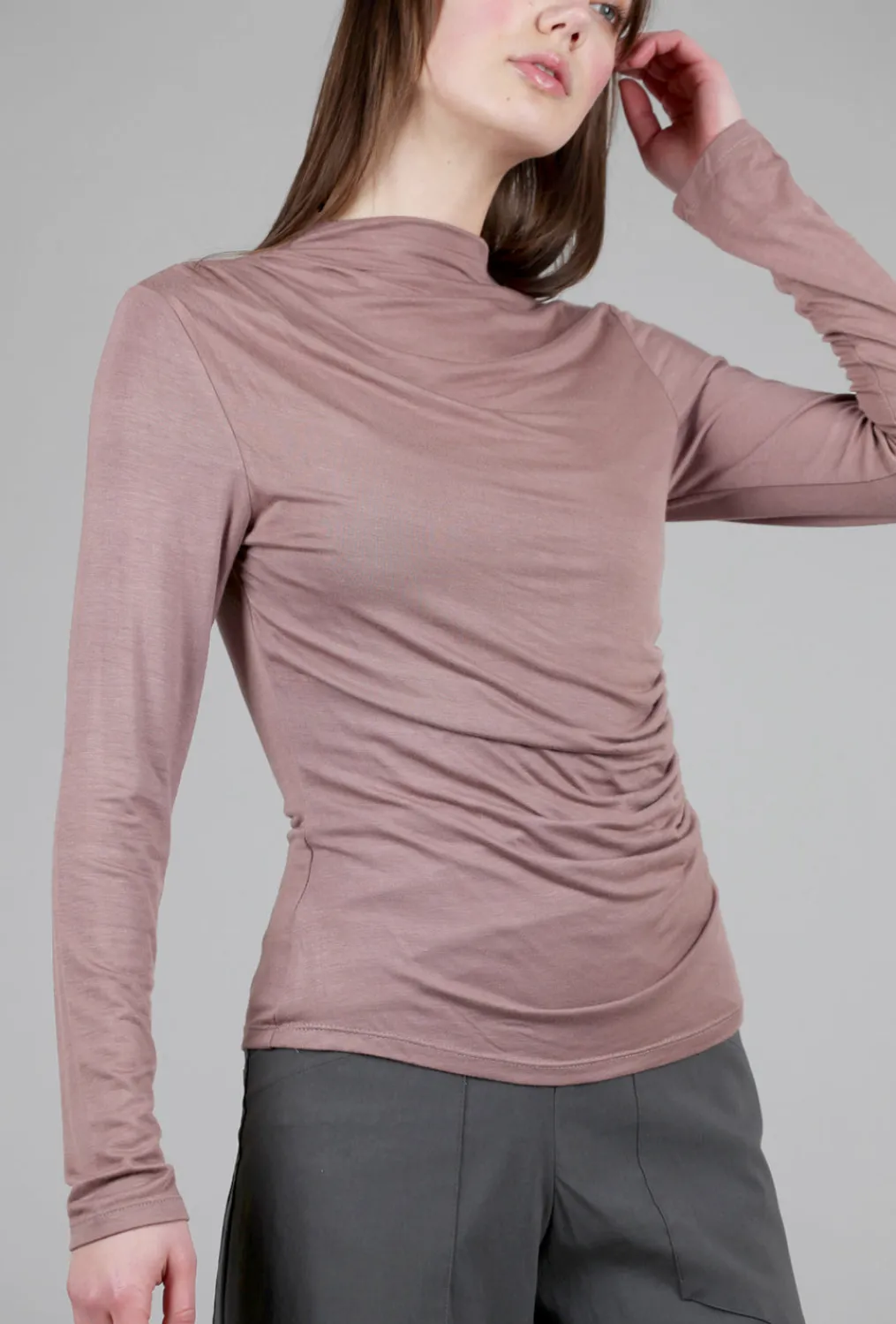 Best Evie Lou Ruched Mock Slim Top, Mocha