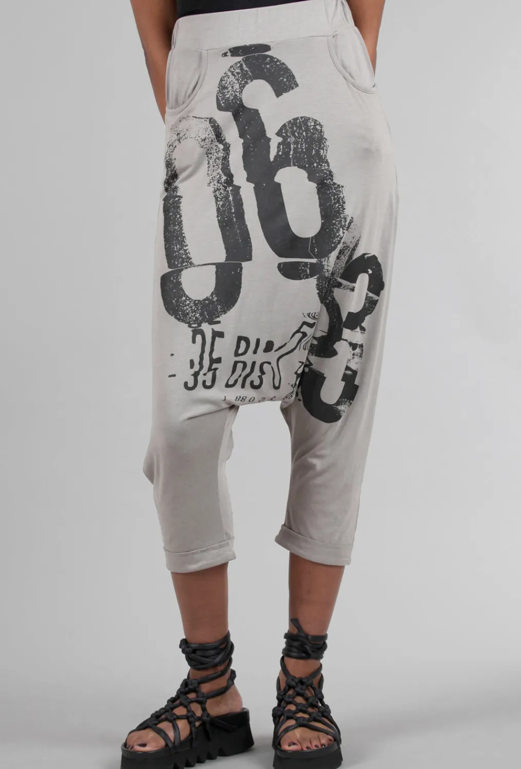 Cheap Evie Lou Berrmu Pants, Sand Gray