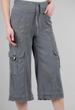 Discount Evie Lou Birk Gaucho Pant, Black Pearl