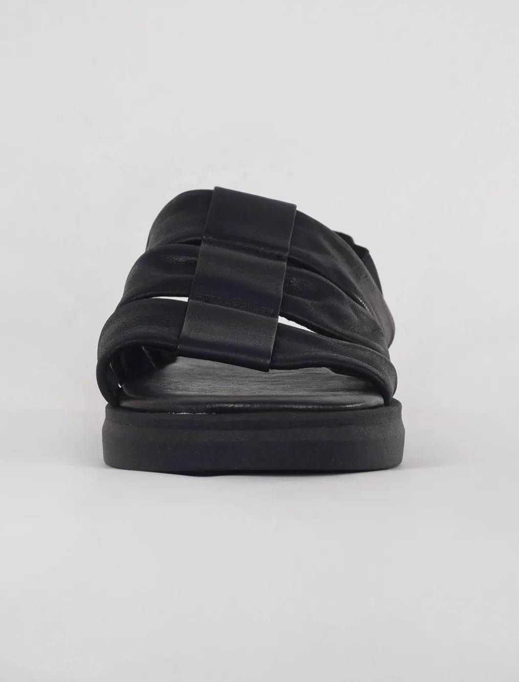 Best Evie Lou Brenna Fisherman Sandal, Black