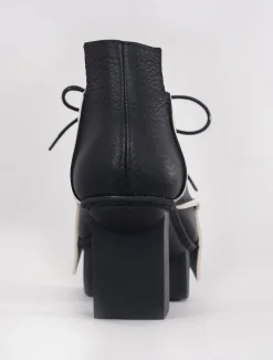 Clearance Evie Lou Brim Happy, Black Tdy