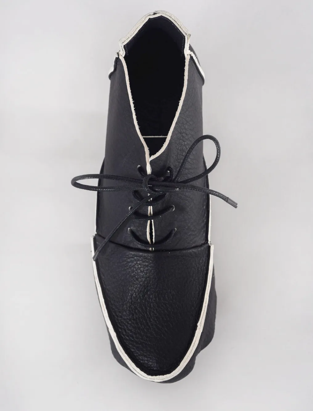 Clearance Evie Lou Brim Happy, Black Tdy