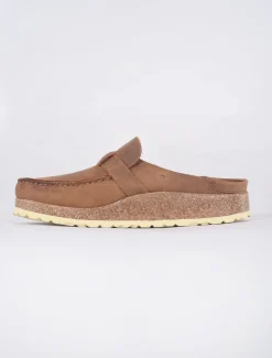 Store Evie Lou Buckley Slip-On, Cognac