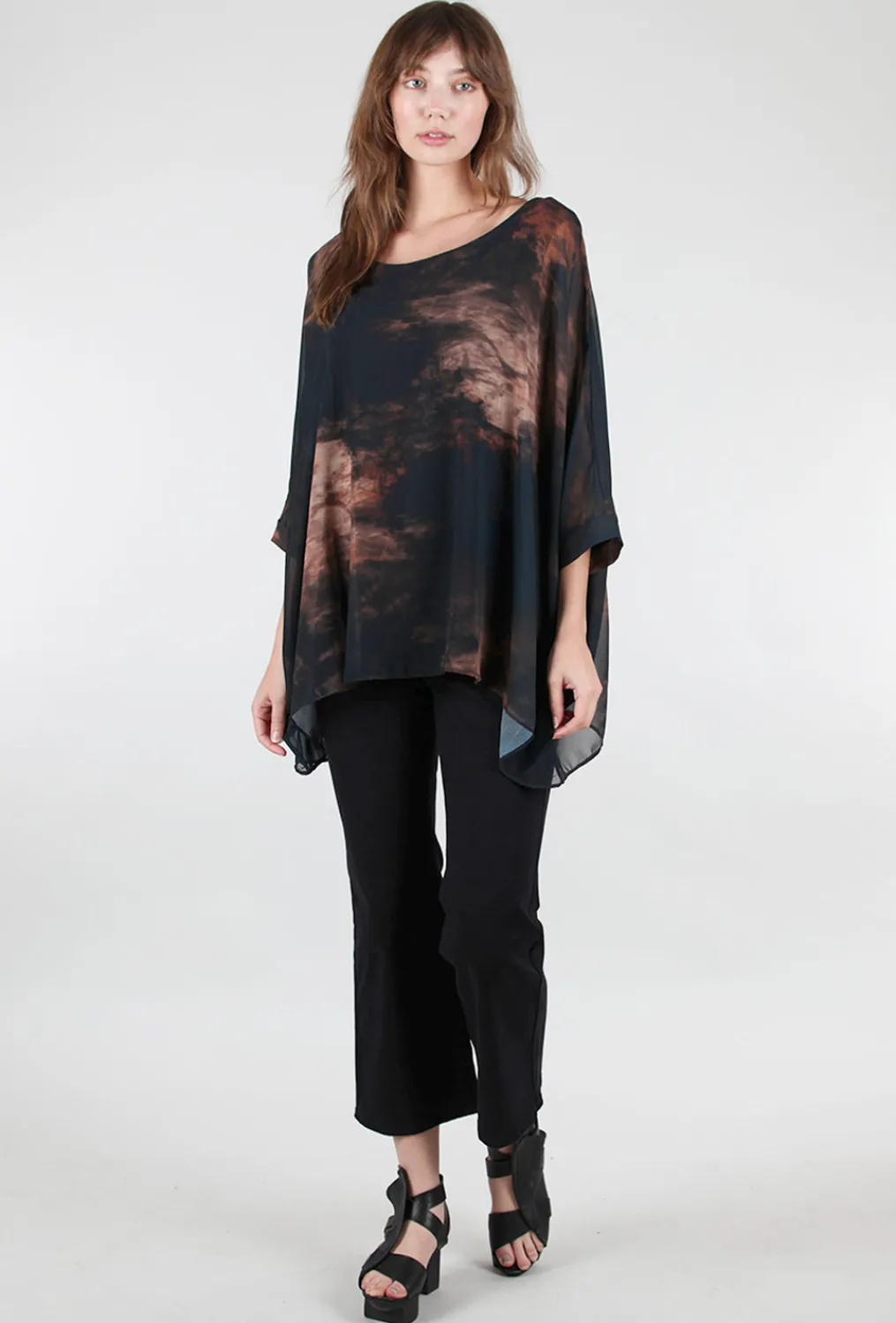 Sale Evie Lou Capri Poncho Top, Velvet/Earth