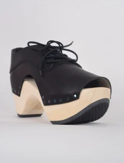 Hot Evie Lou Cavity Clog, Black Waw