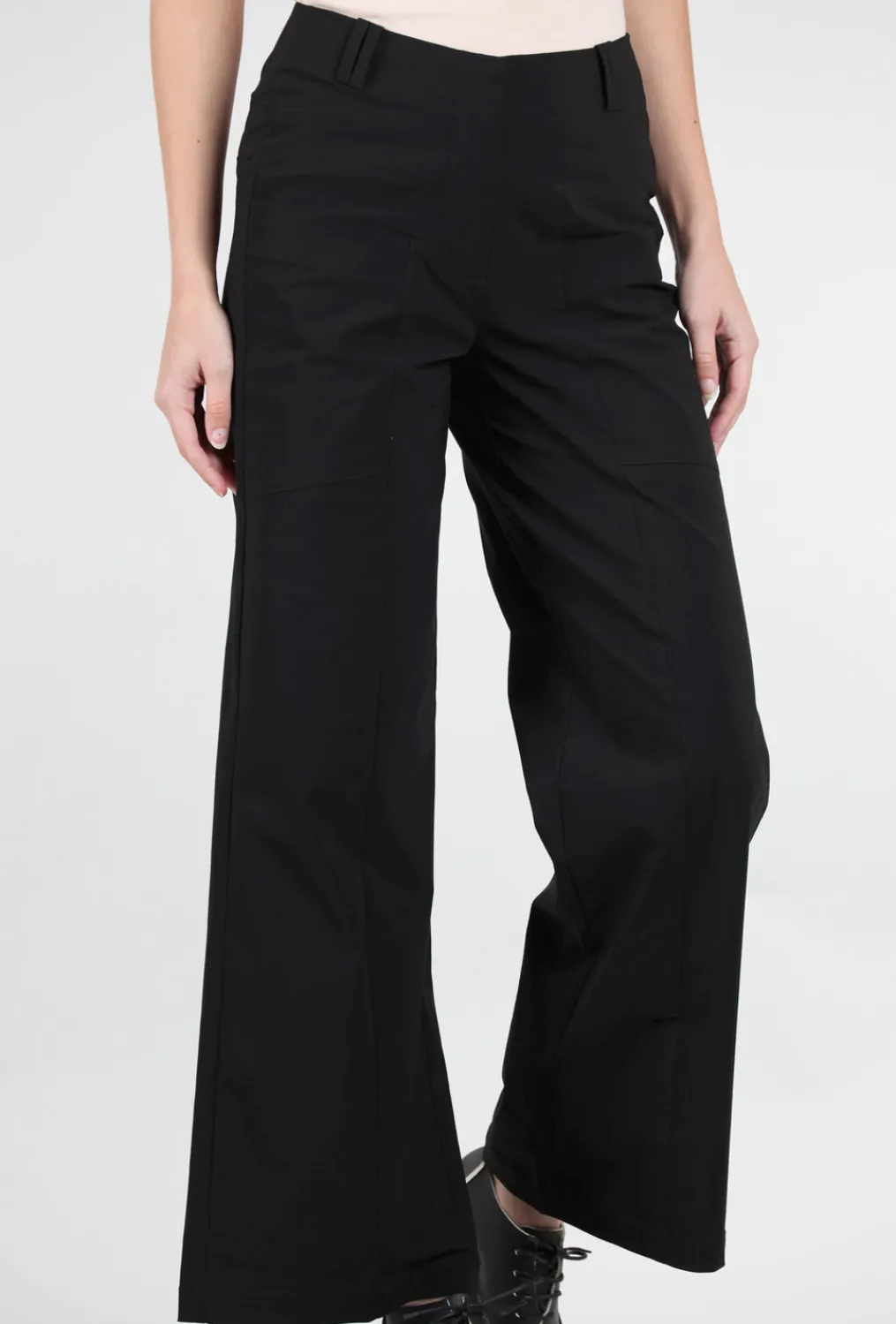 Sale Evie Lou City Pant, Black