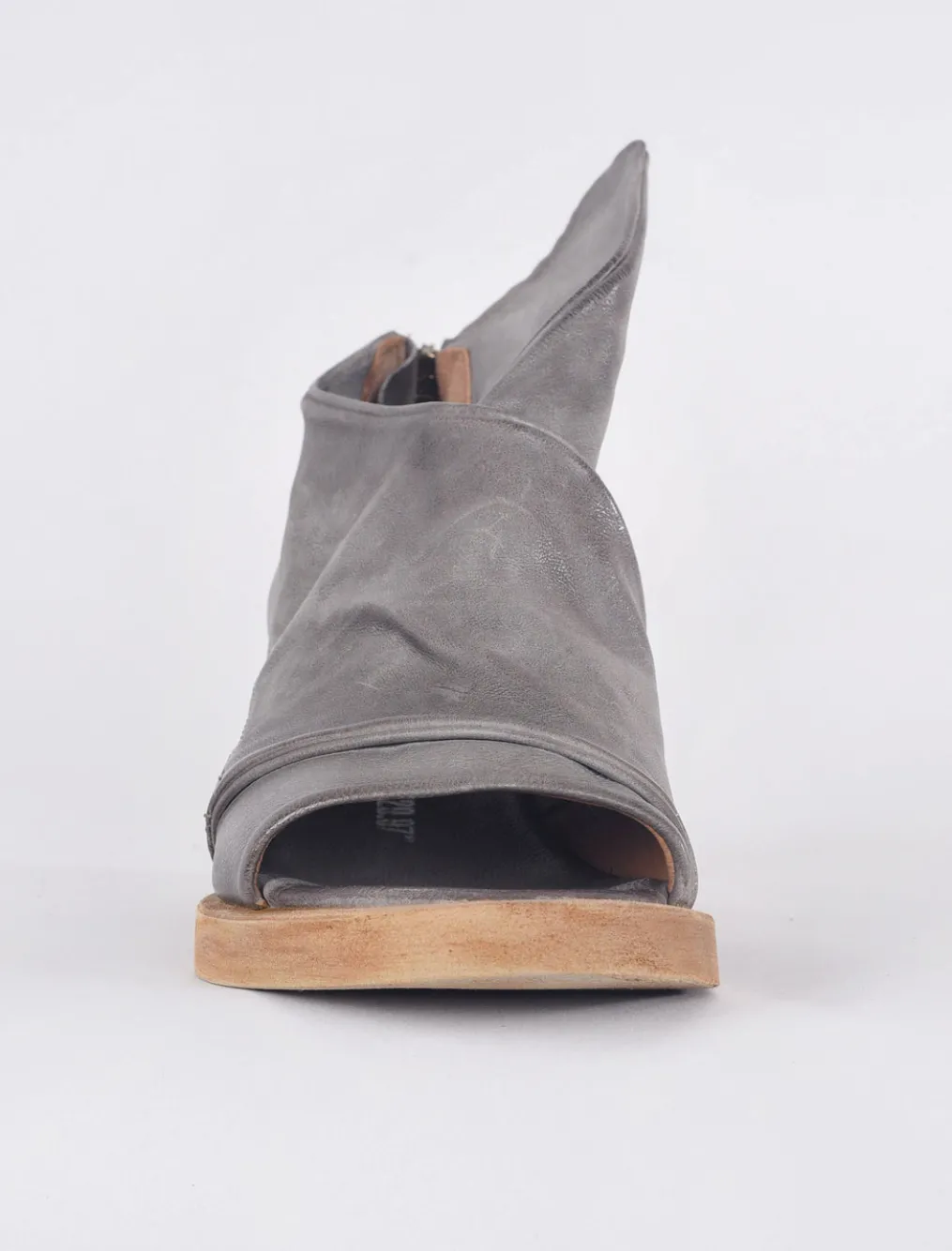Discount Evie Lou Craig Sandal, Cenere Gray