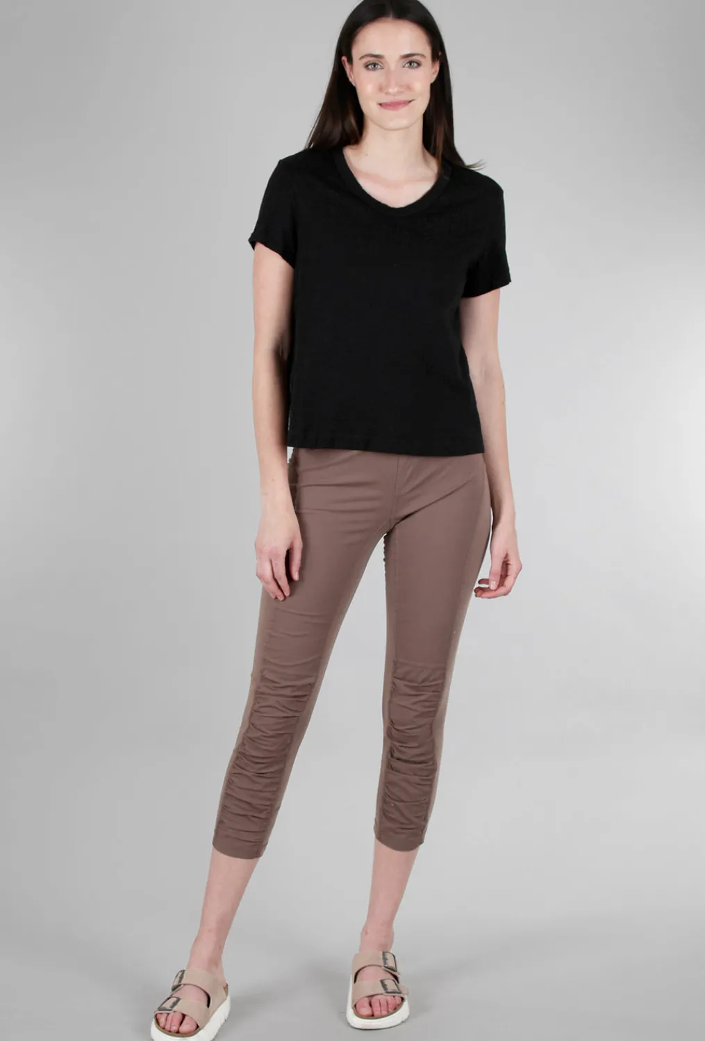 Best Sale Evie Lou Crop Boxy Crew, Black