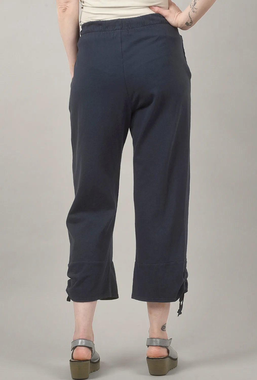 Best Evie Lou Crop Jersey Tie Pant, Ink