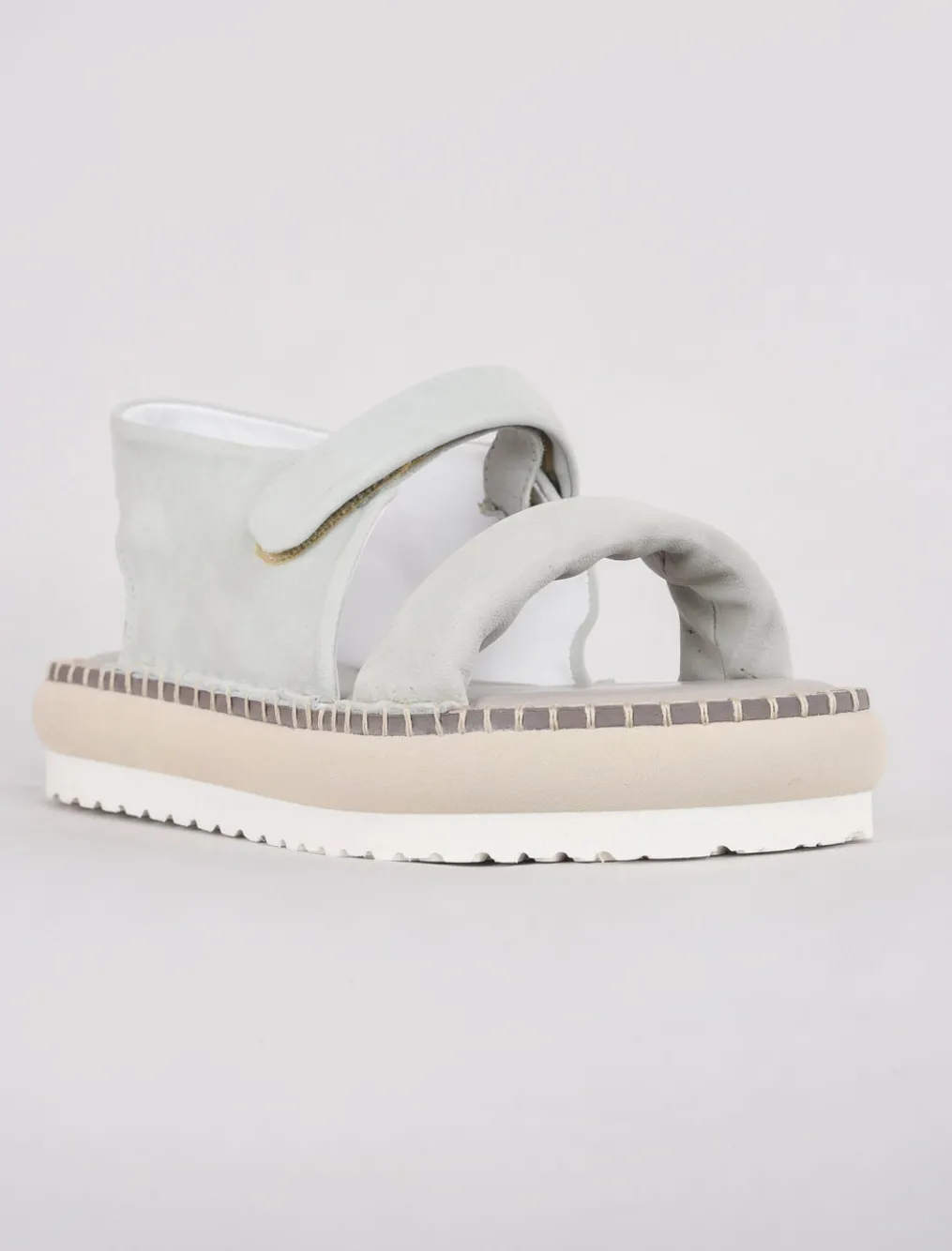 Best Evie Lou Cushion Strap Sandal, Powder Blue
