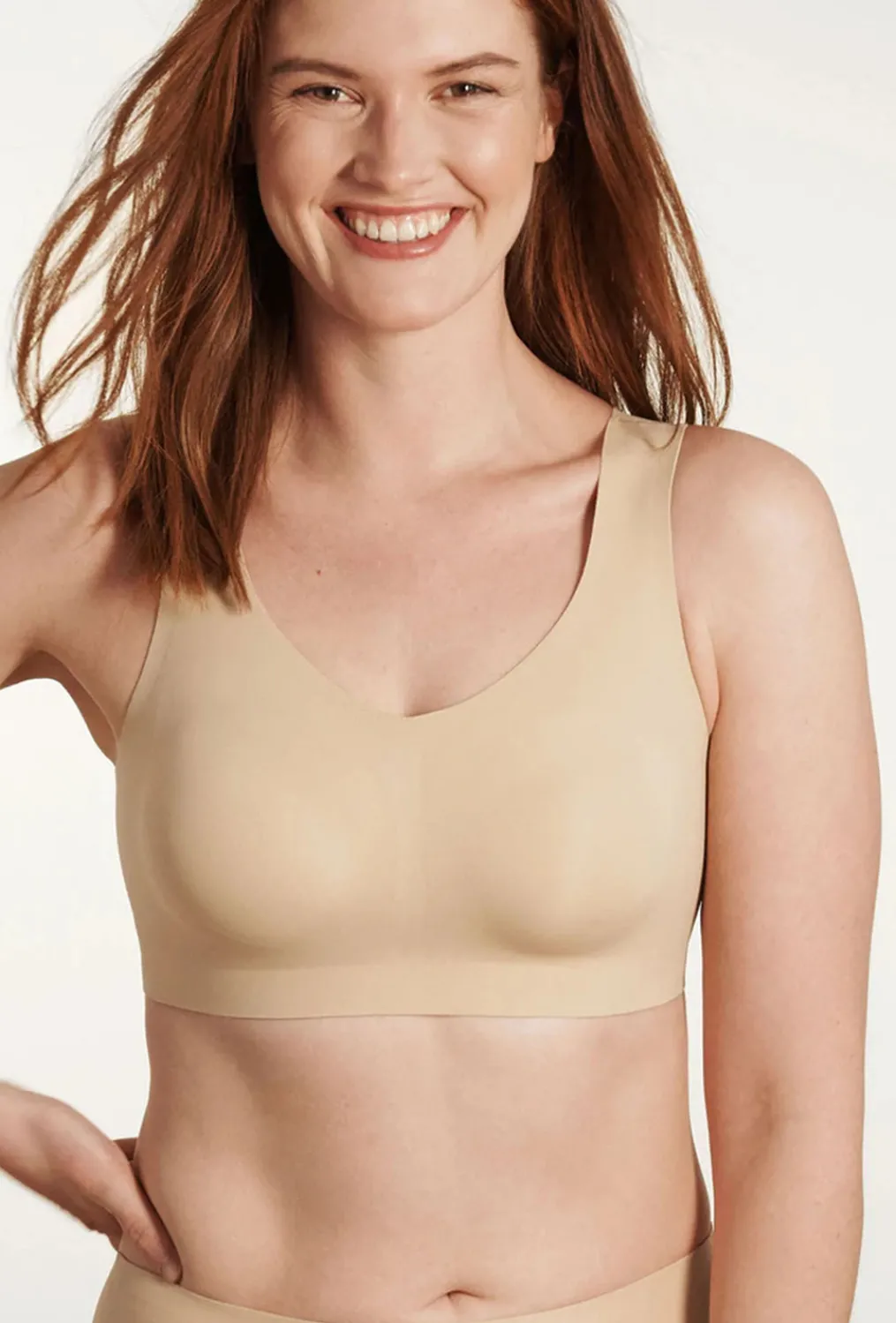 Outlet Evie Lou Defy Bra, Sand