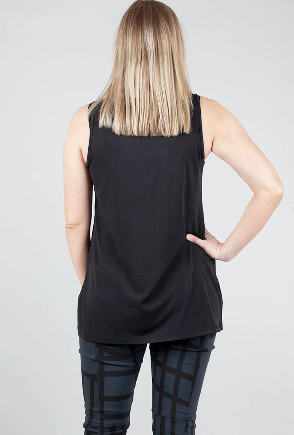 Cheap Evie Lou Foundation Long Tank, Black