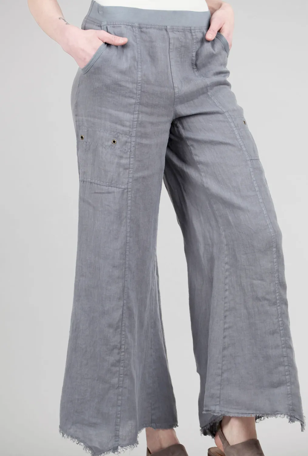 Discount Evie Lou Gaston Pant, Black Pearl