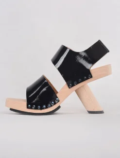 Cheap Evie Lou Hoppla Wood Sandal, Black Patent