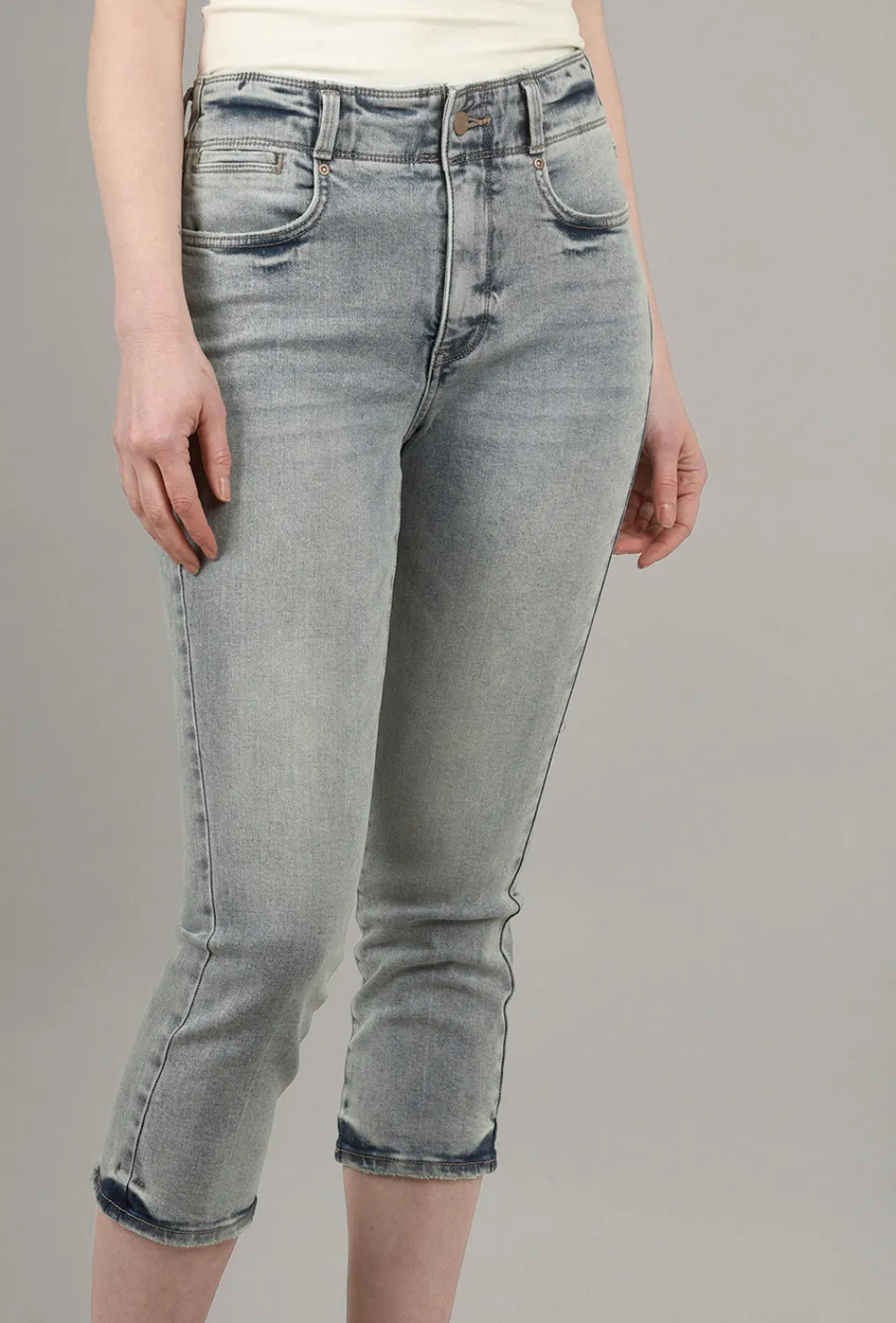Online Evie Lou Hr Ami Skinny Capri, Skylark Blue