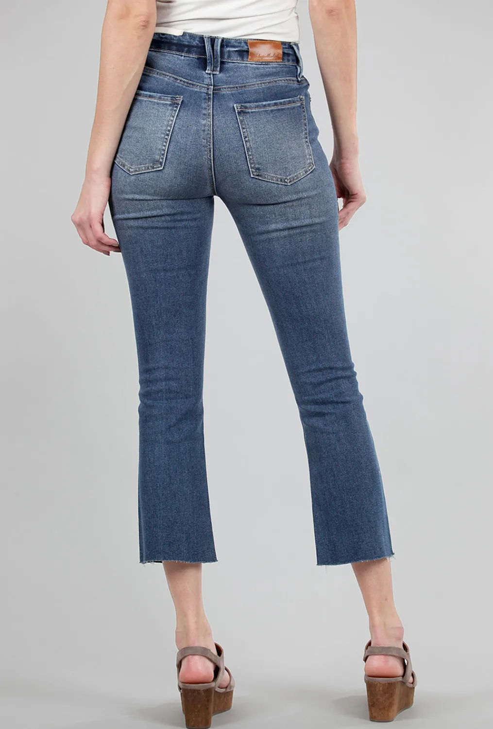 Fashion Evie Lou Marlow Demi Flare Denim, Muse