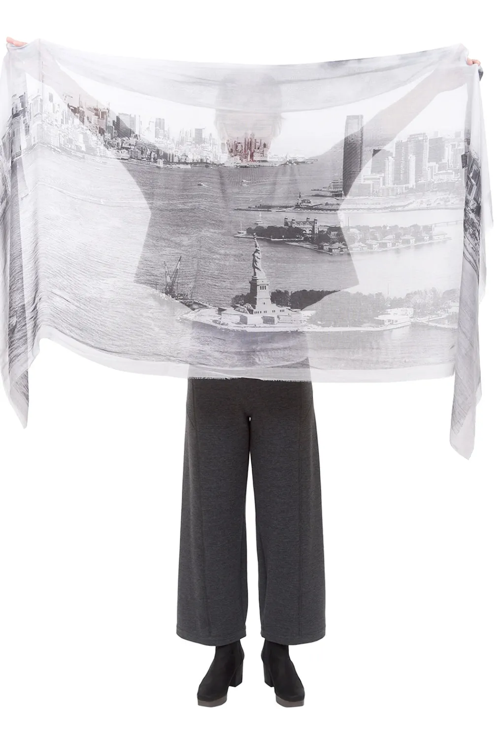 Discount Evie Lou New York 1916 Scarf, Gray
