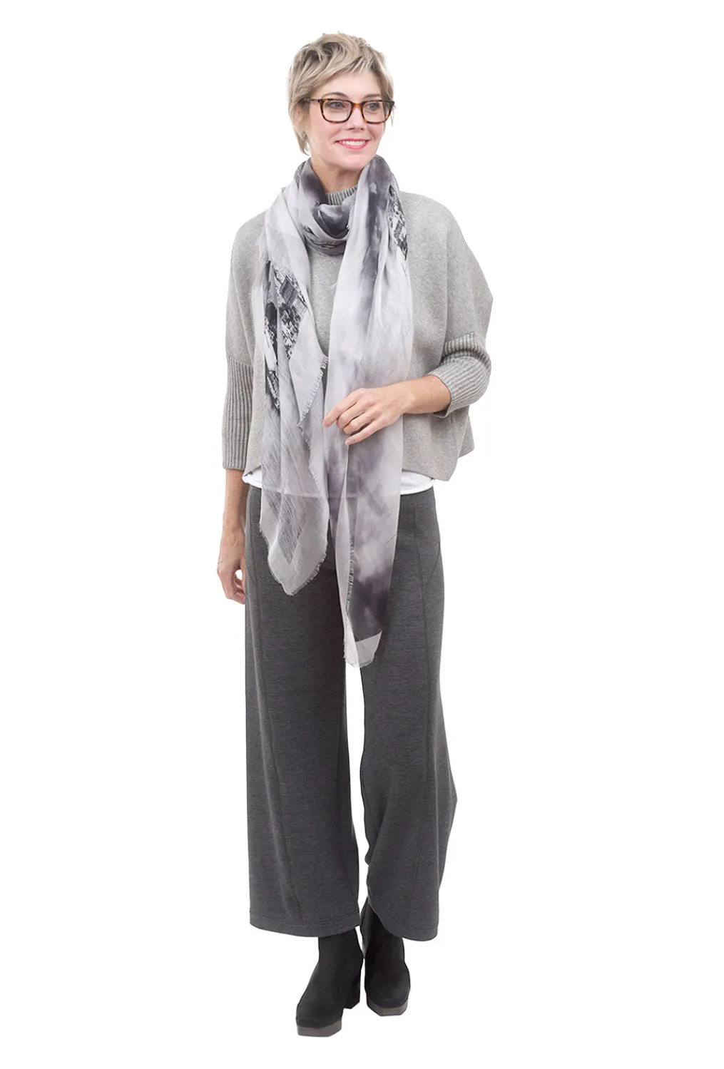 Discount Evie Lou New York 1916 Scarf, Gray