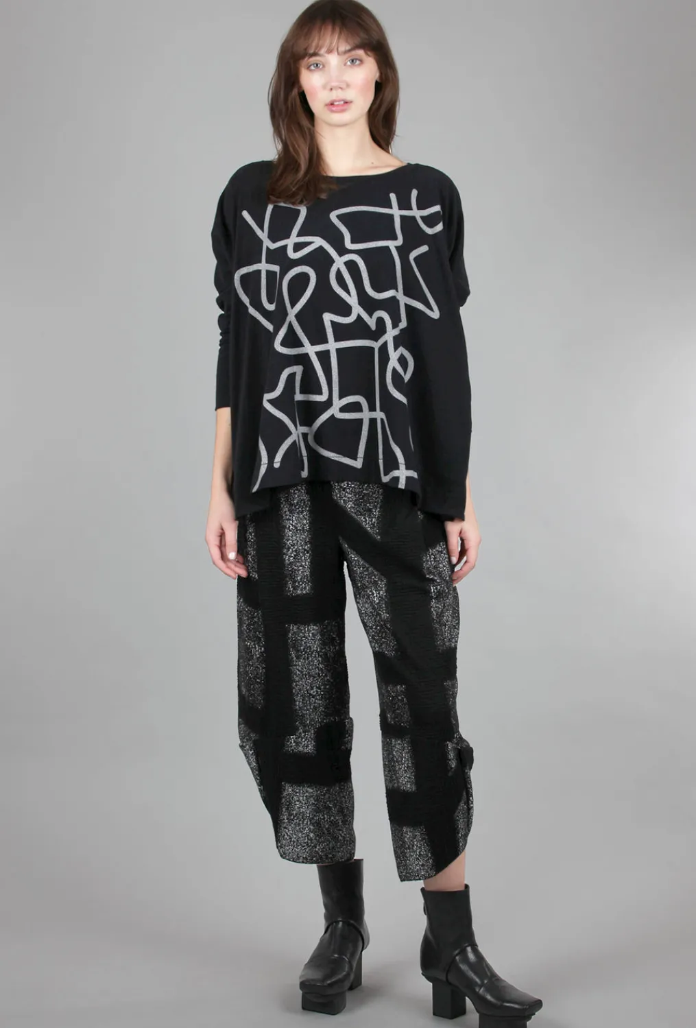 Store Evie Lou Oz Graphic Tee, Black/Gray