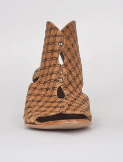 Fashion Evie Lou Research Heels, Tan