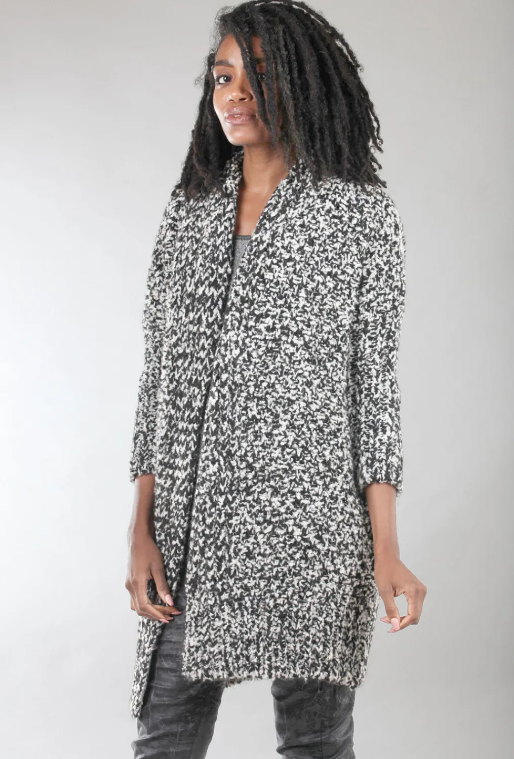 Best Sale Evie Lou Salt & Pepper Cardie, Black/White