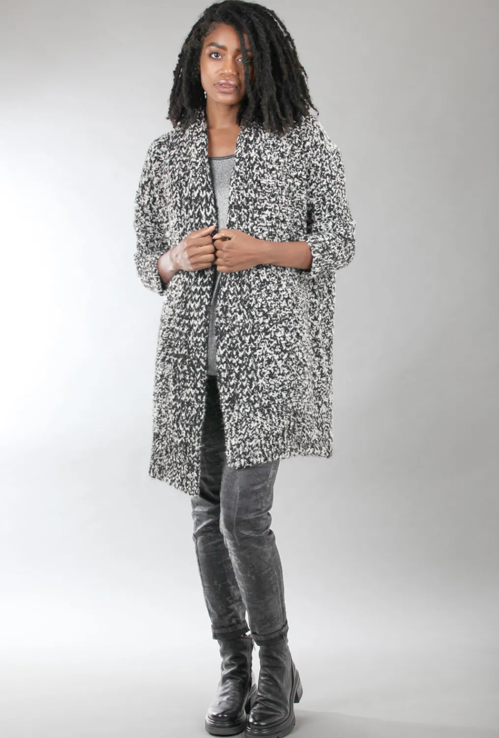 Best Sale Evie Lou Salt & Pepper Cardie, Black/White