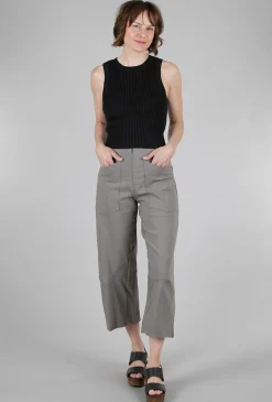 Store Evie Lou Sawyer Cropped Sweater Tank, Black