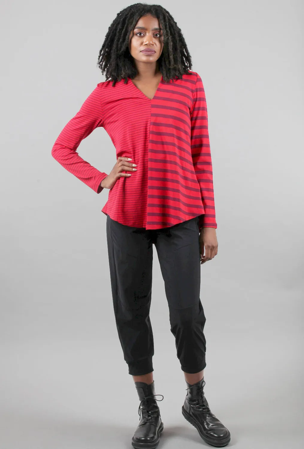Sale Evie Lou Shapely V Jersey Top, Raspberry