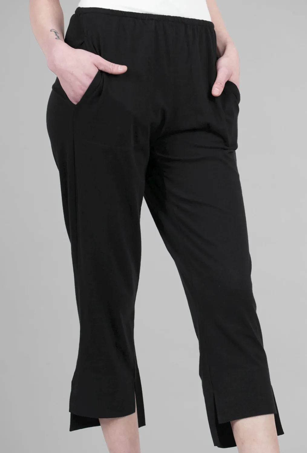 Flash Sale Evie Lou Signature Deep-Hem Pant, Black