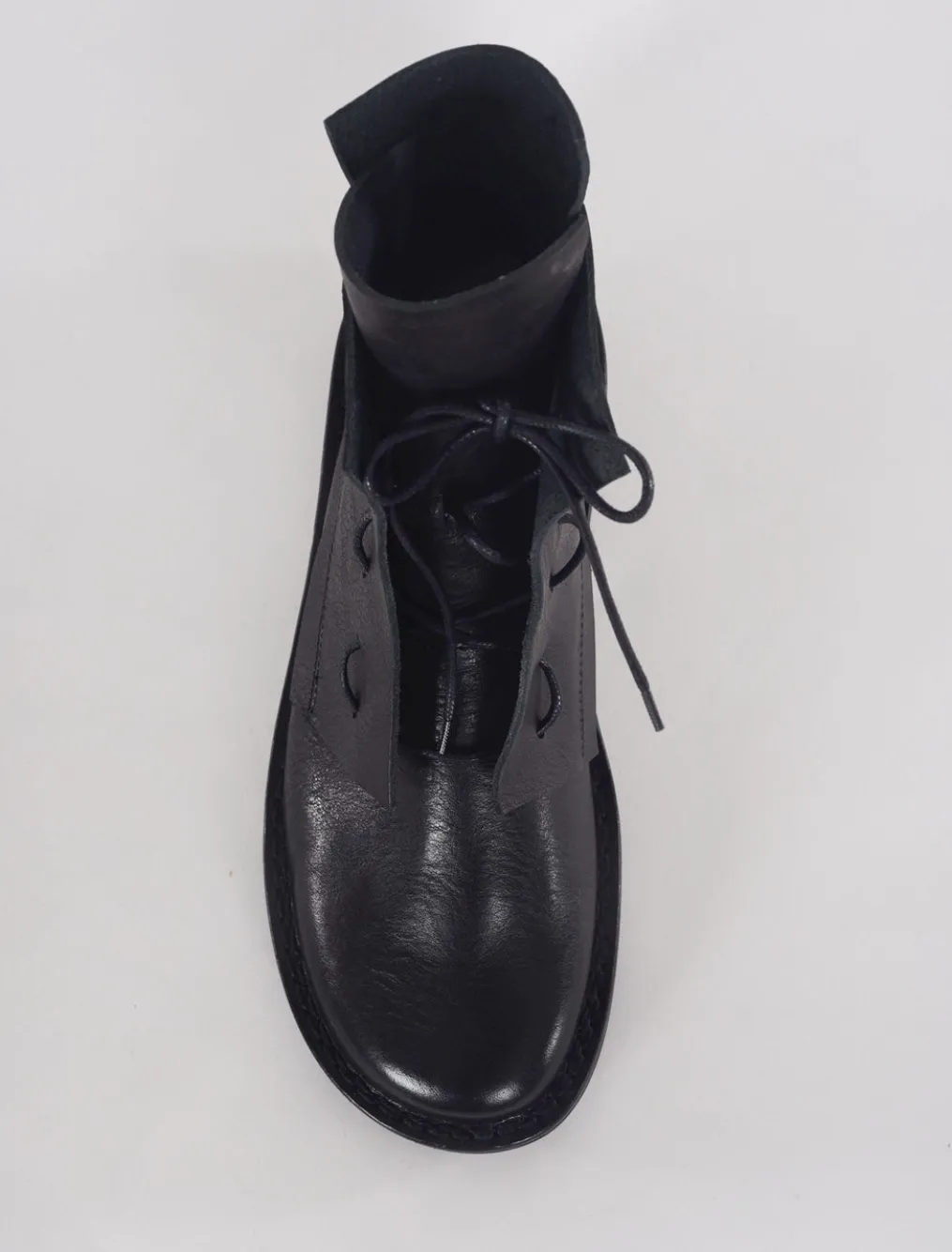 Outlet Evie Lou Solid Closed Boot, Black Waw