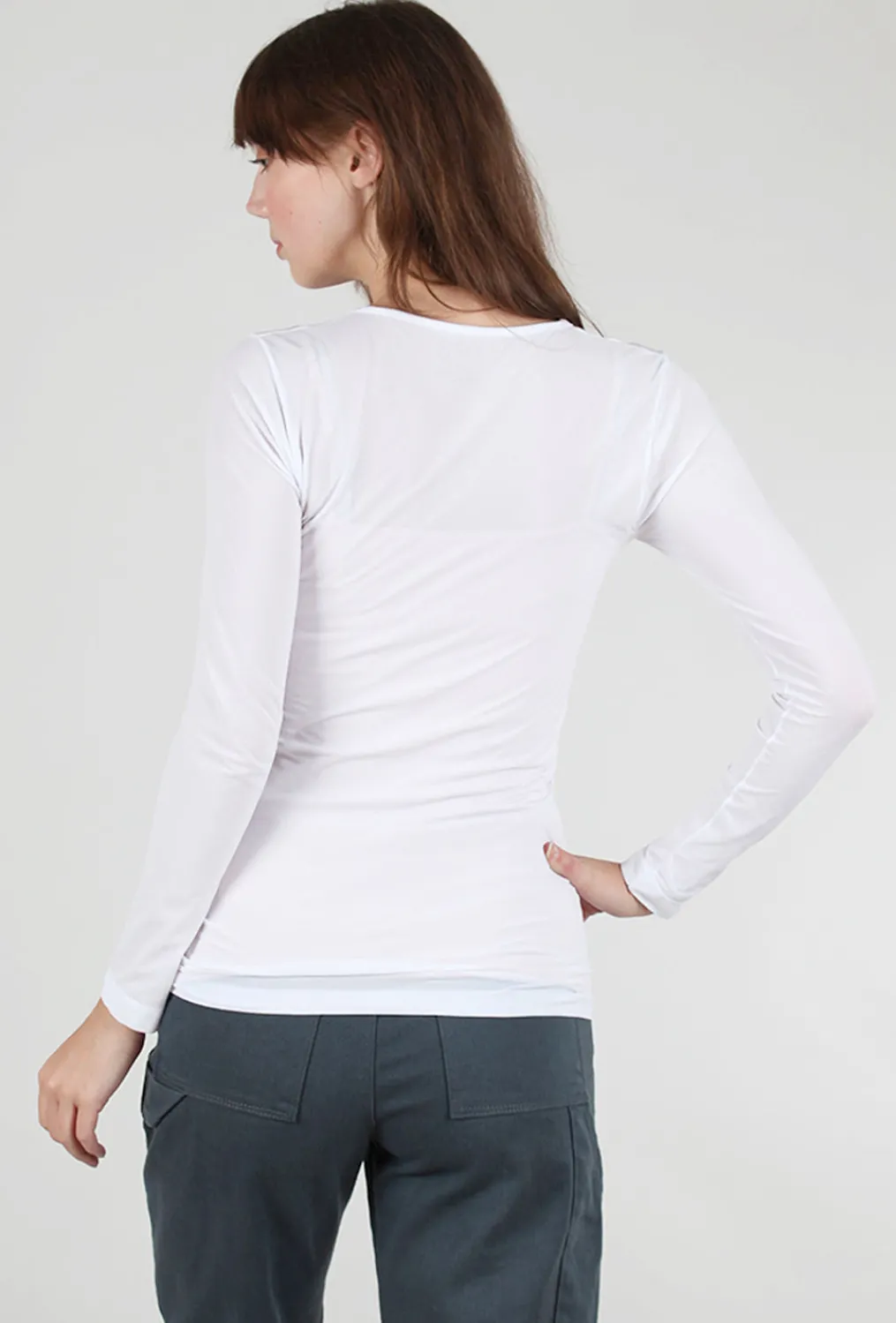 Best Sale Evie Lou Solid Crew Second Skin Top, White