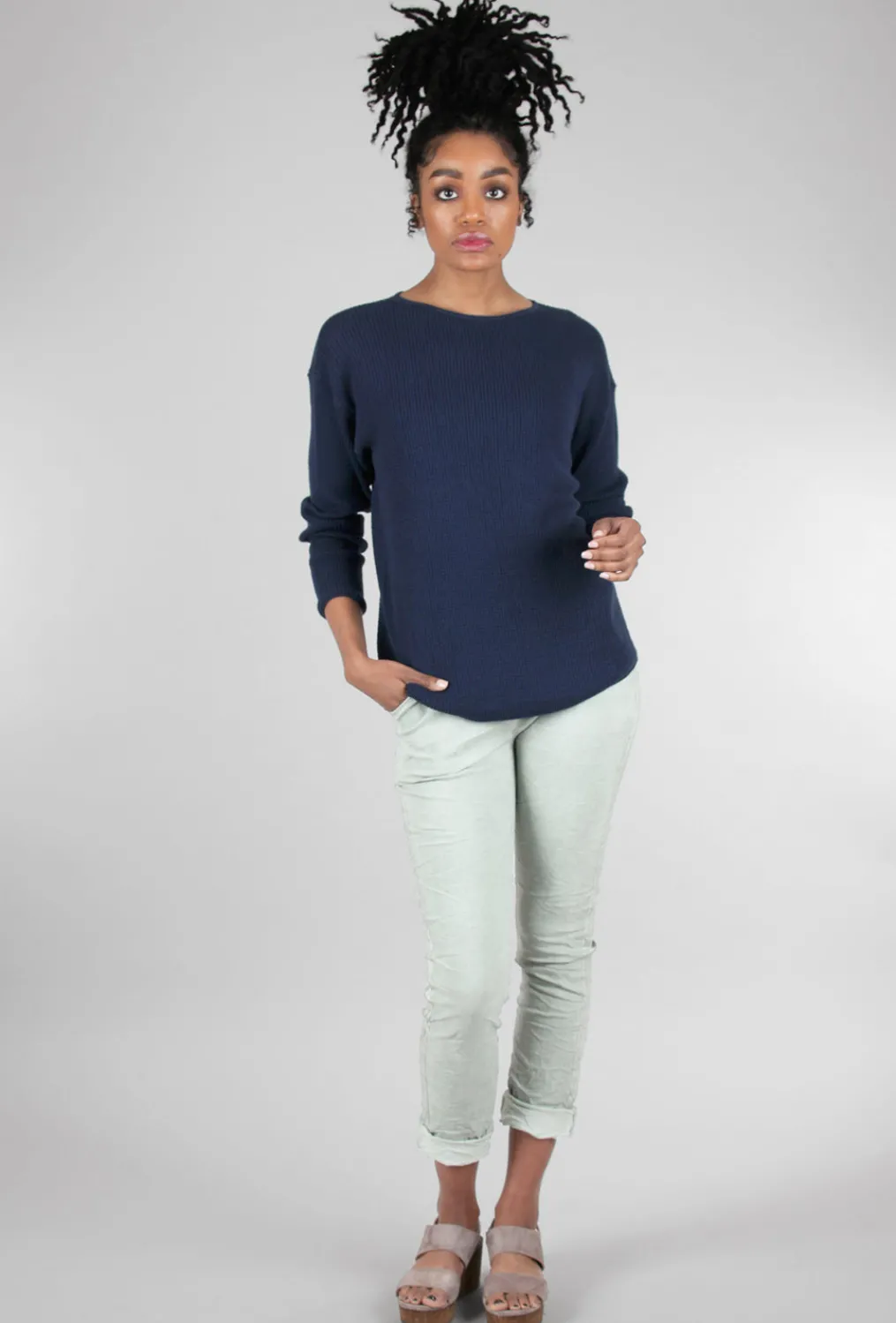 Store Evie Lou Thermal Shirttail Easy Boatneck, Navy