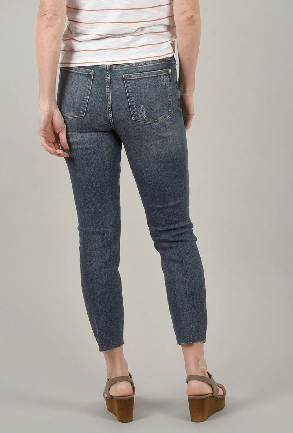 Flash Sale Evie Lou Trim Raw-Hem Denim, Blue